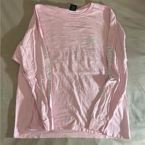 Obey Long Sleeve T shirt - XL